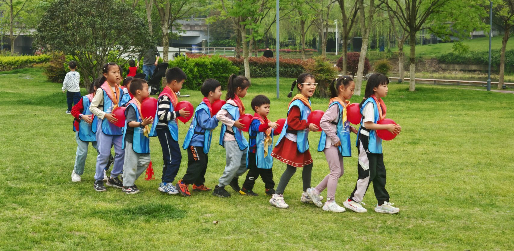【携手成长 共创未来】亚营成长营在杭州北塘河儿童公园开营啦